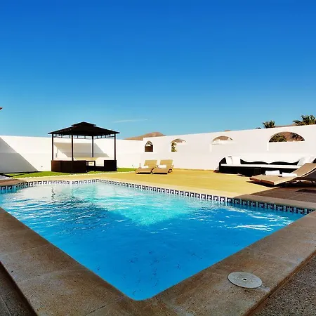 Saphari Private Pool